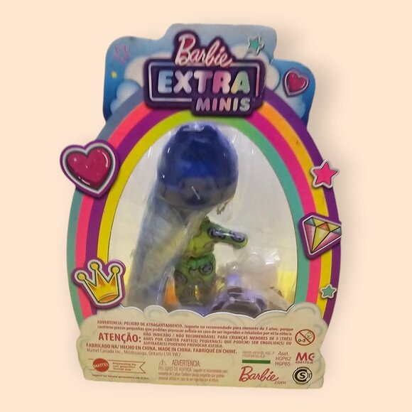 Barbie Extra Minis Doll #3 (Wearing Emoji-Printed 2-Piece Fashion Outfit) - Picture 2 of 6